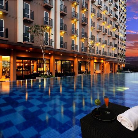 Azalea Suites Cikarang By Jayakarta Group Eksteriør billede