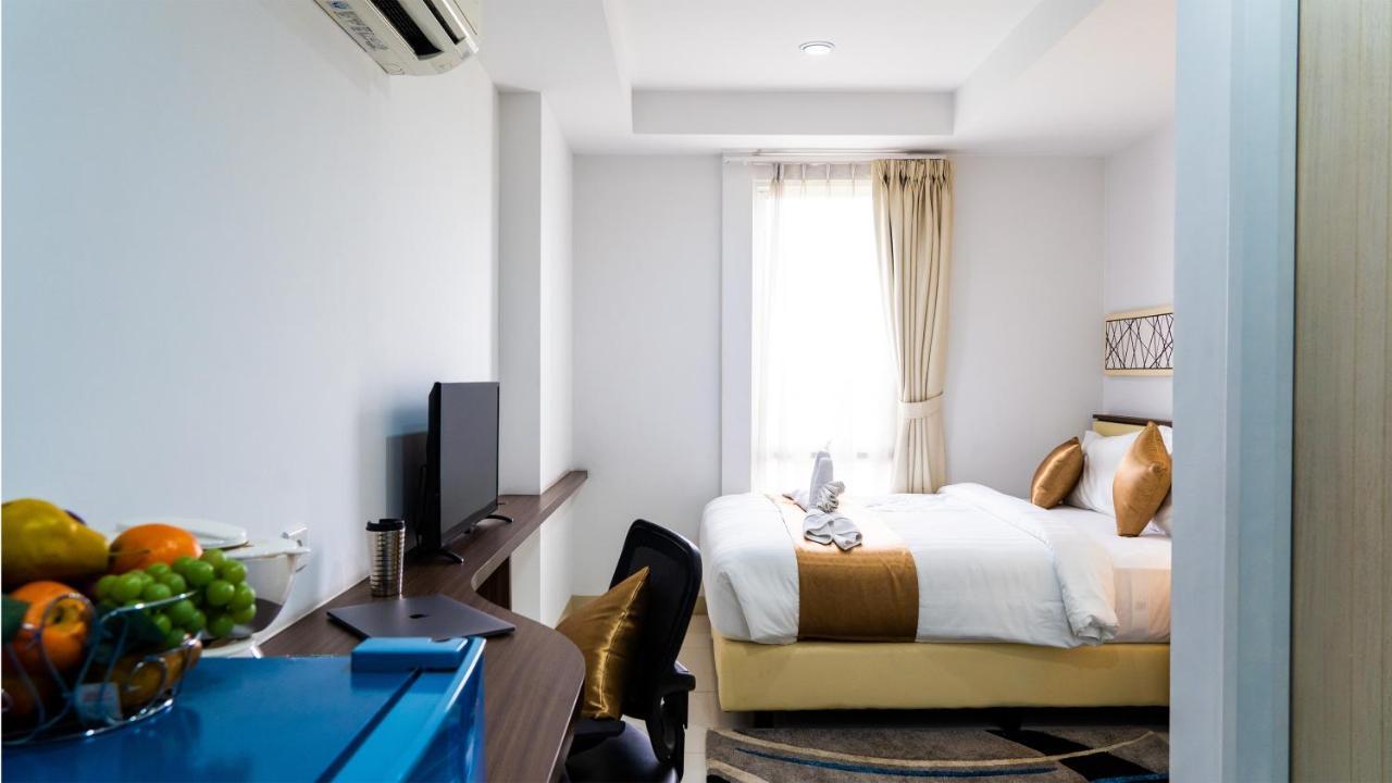 Azalea Suites Cikarang By Jayakarta Group Eksteriør billede